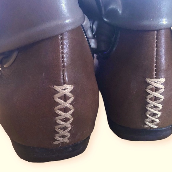 B Makowsky Rebay Leather Upper Slouchy Boots - Picture 4 of 4